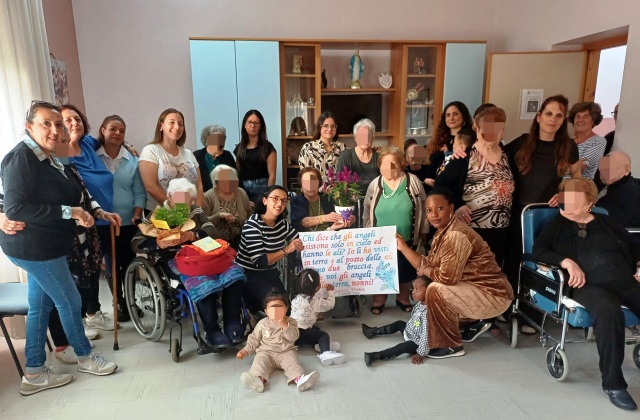 Il SAI di Santa Santa Domenica Vittoria ha organizzato una “Merenda Condivisa” con gli anziani dell'”IPAB Vagliasindi” di Randazzo