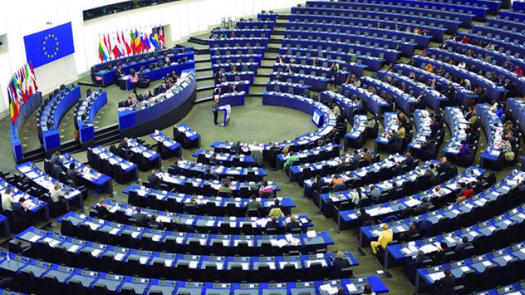 “In Europa…con merito!” : tirocini retribuiti per giovani laureati al Parlamento europeo