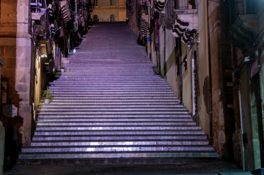 Caltagirone - La scala in Rosa