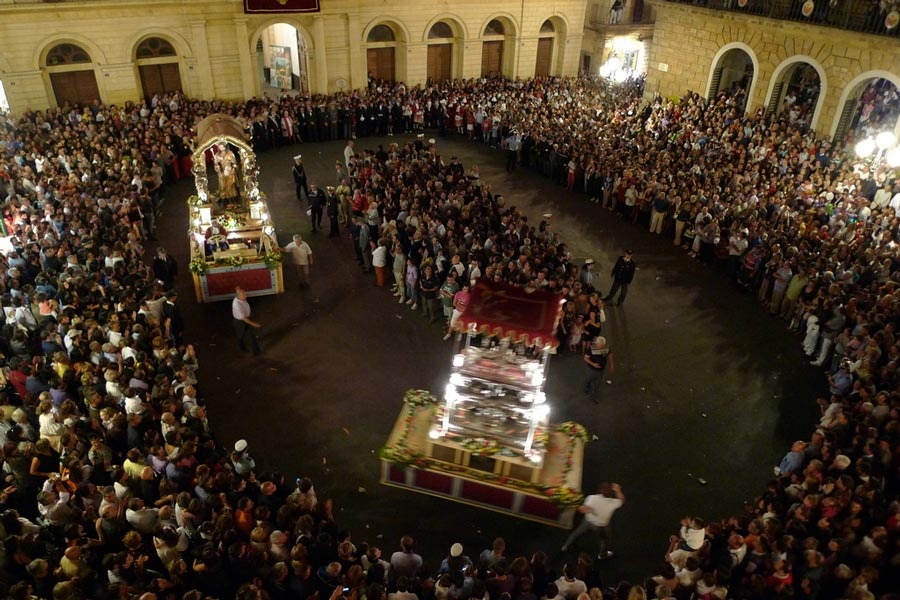 Caltagirone, San Giacomo è tornato fra la sua gente