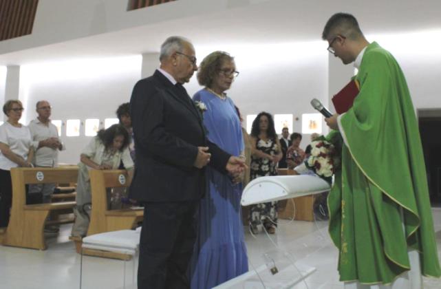 Raddusa. Festeggiato il 50° anniversario di matrimonio di Salvatore Capra e Rosalba Ursi