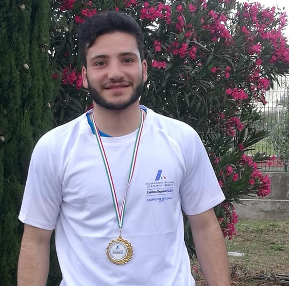 San Cono, Nicolò campione regionale juniores di salto in lungo