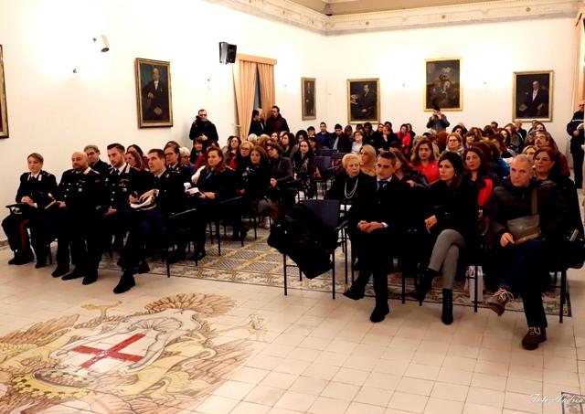 A Caltagirone, si presenta la "Rete territoriale antiviolenza"e un vademecum per le donne