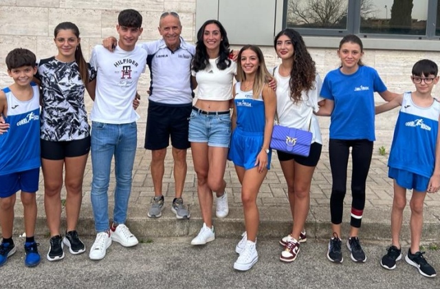 L’Asd “Corri Niscemi” ha incontrato Alice Mangione, la sprinter niscemese dei 400 metri, campionessa nazionale che ha gareggiato agli Europei e ai Mondiali di atletica leggera