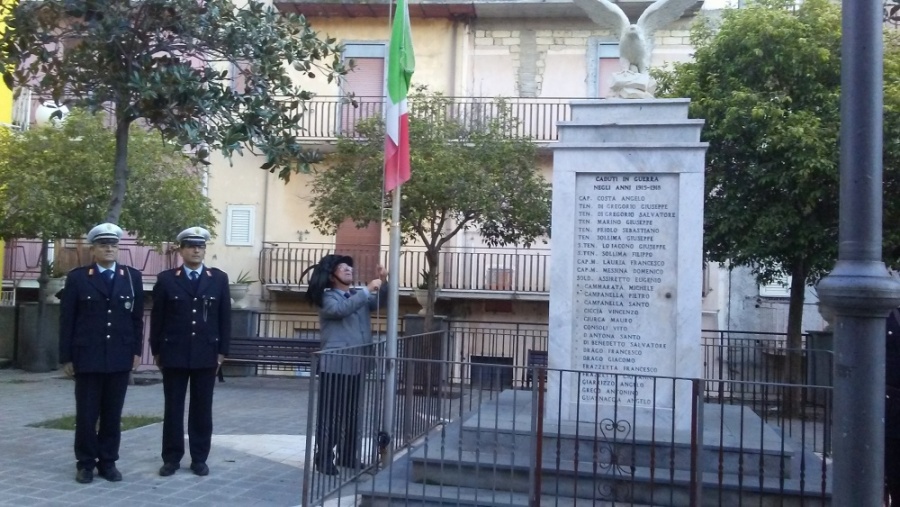 Raddusa, Festa dell'Unità d'Italia del 4 novembre 2018 l'alzata della bandiera