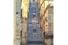 Caltagirone. "Scala illuminata", il disegno di stasera, sabato 25 luglio, festa di San Giacomo