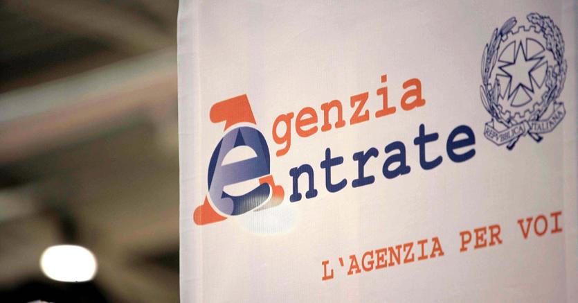 L'agenzia dona Computer gratis, ecco come averli