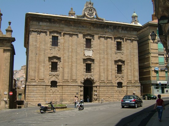 Caltagirone, “Momenti Musicali” nell’ex Carcere Borbonico e all’Ufficio turistico unificato