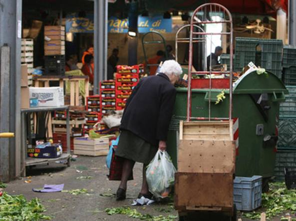 Il rapporto Istat: Sicilia, quasi una famiglia su tre vive in povertà