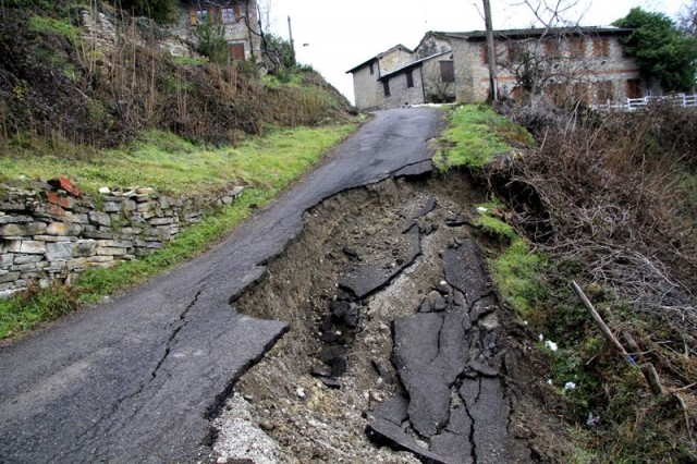 Sicilia, rischio frane