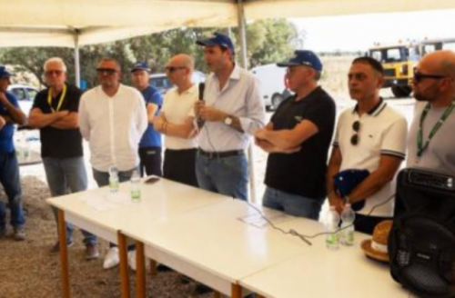 Fiumi, sopralluogo di Luca Sammartino al Gornalunga: «Lavori pronti entro ottobre»