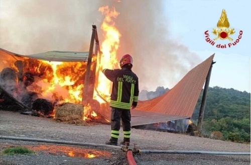 Incendi, Schifani: «Ciminna piange Salvatore, nessuna pietà per chi appicca il fuoco»