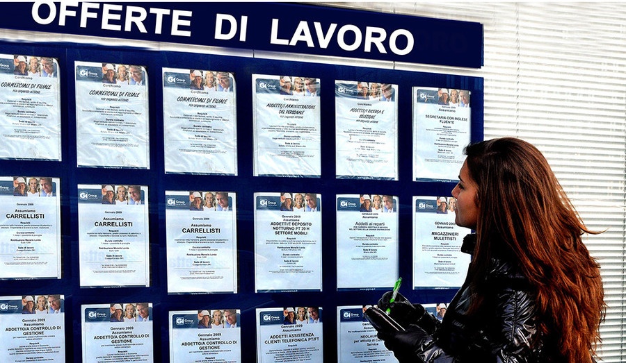 LAVORO SICILIA, cercasi dipendenti per 50mila posti di lavoro 