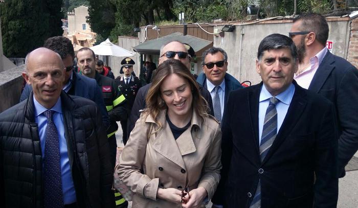 Sopralluogo della Boschi: "Taormina sarà pronta per il G7"