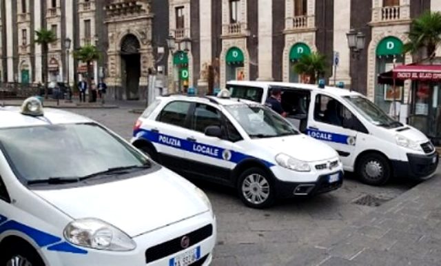 Il Comune di Catania assumerà 30 agenti di Polizia municipale con contratti a termine