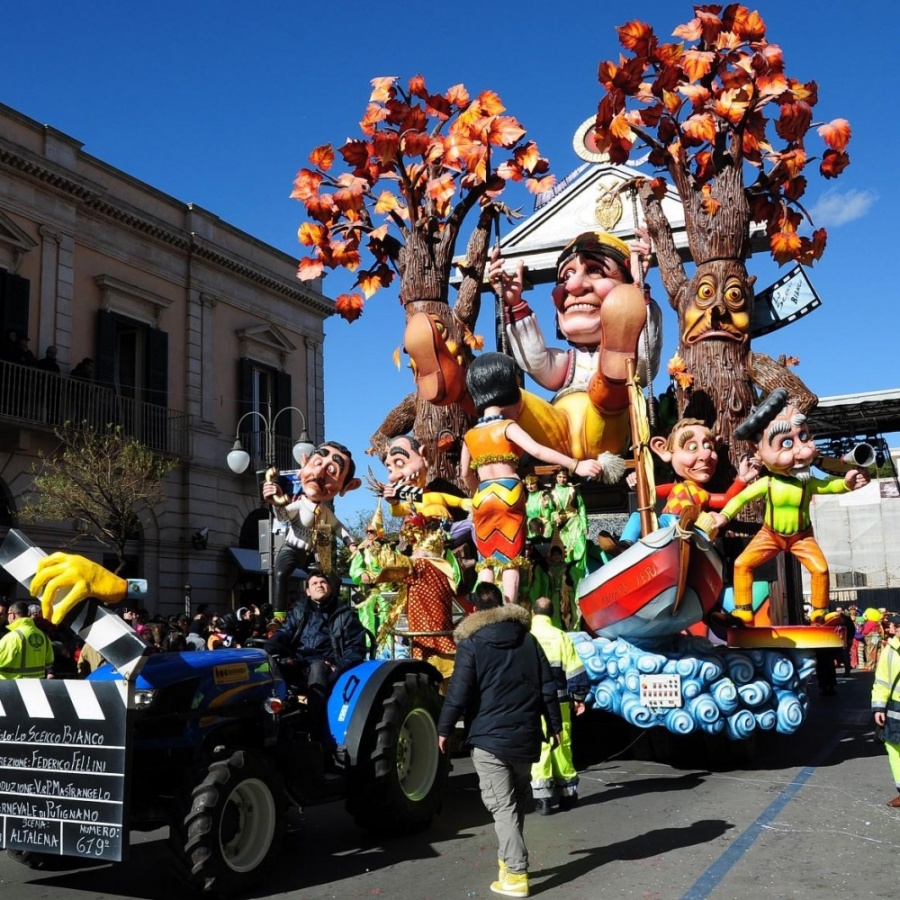 Caltagirone - Festa di Carnevale dell’associazione “Ri-Creiamo Caltagirone"