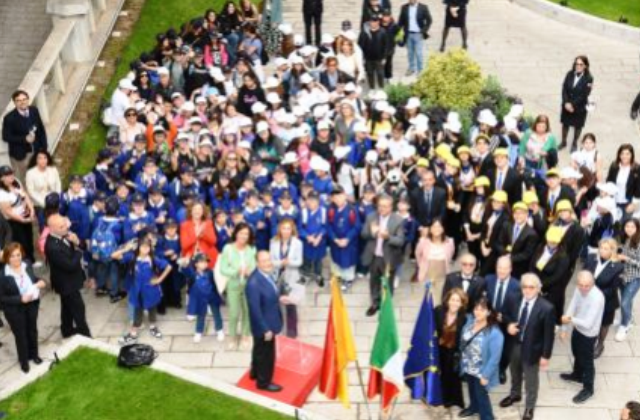 Anniversario dello Statuto, giornata di festa a Palazzo d’Orleans a Palermo per 170 bambini