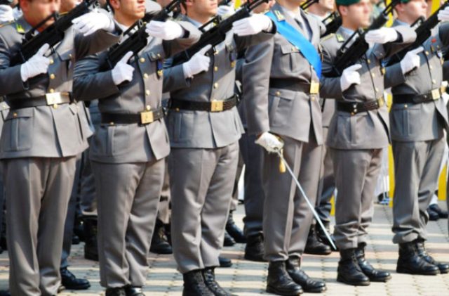 Guardia di Finanza: bando di concorso, per titoli ed esami, per reclutare 1409 Allievi Finanzieri