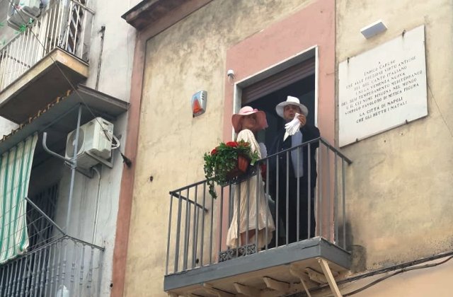 LA CASA MUSEO DI CARUSO. "Inaugurata in via Ss. Giovanni e Paolo di Napoli" (Ivo Poggiani)